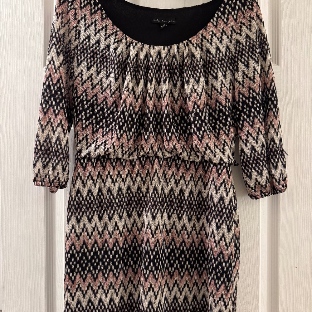 City Triangles Printed Knit Dress (Size M) — Chic & Comfortable
